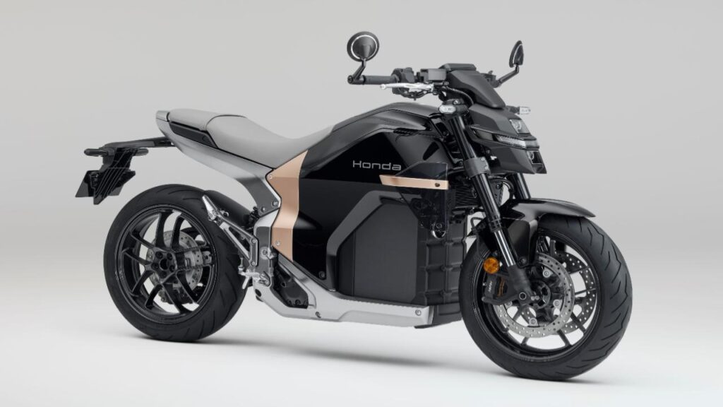 पेट्रोल का झंझट खत्म! 600km चलने वाली दुनिया की पहली 'सुपर' इलेक्ट्रिक बाइक, 10 मिनट चार्ज करो और हफ्तों भूल जाओ।